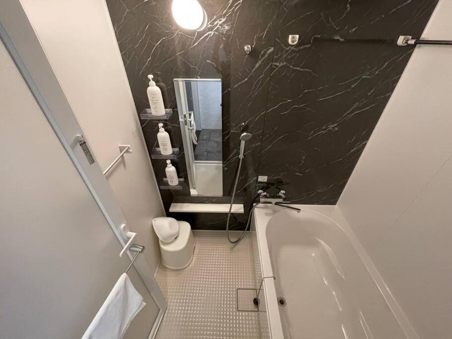 Wolf Pack Apartment 33 Ōsaka Eksteriør bilde
